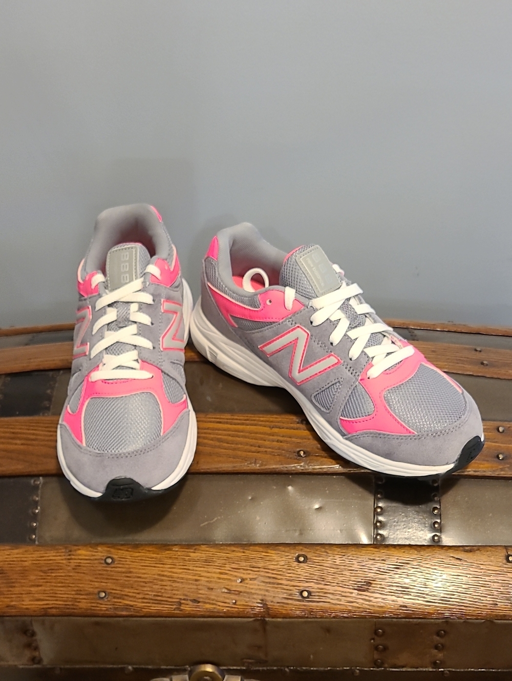New Balance 888 Gray & Pink Sneakers_size 7M_New